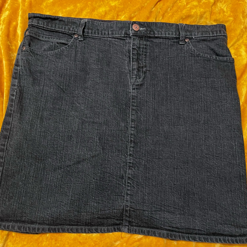 Old Navy Black Gray Denim Jean Skirt Low Waist Stretch 18